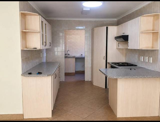 3 BEDROOM PROPERTY TO RENT IN WILGEHEUWEL